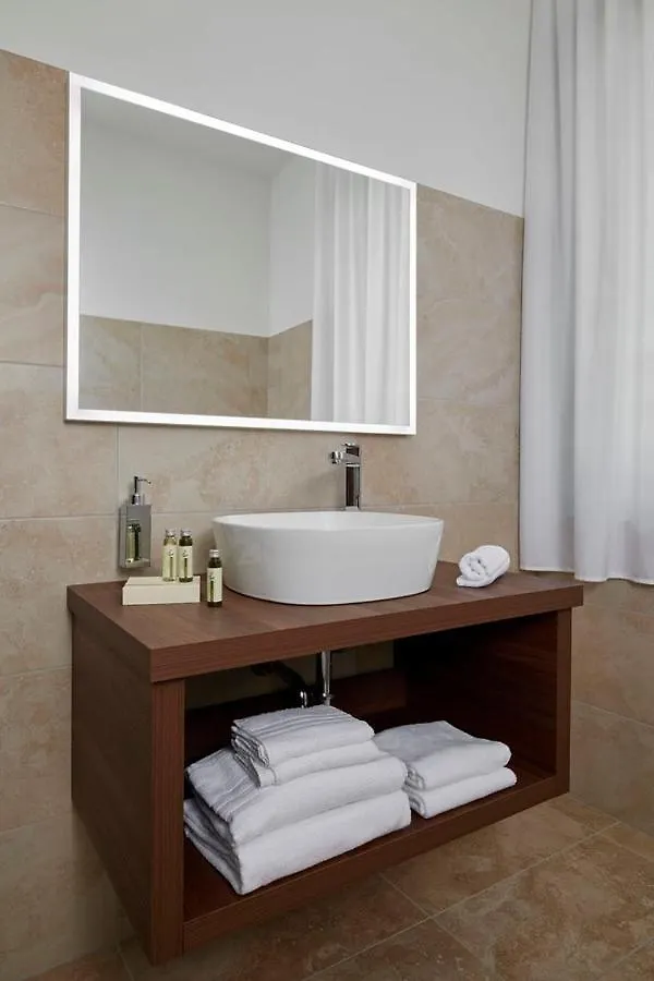 Hotel Spigamonti Negrar 3*,